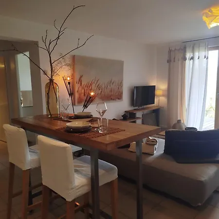 Holiday home 33 *
