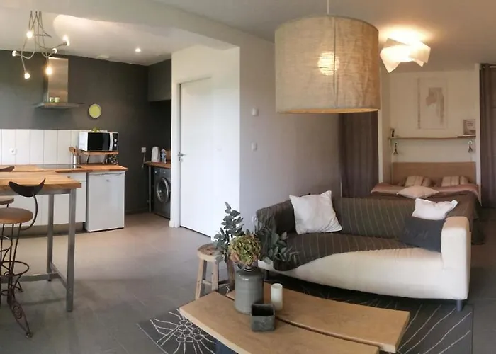 Ferienhaus 33 *